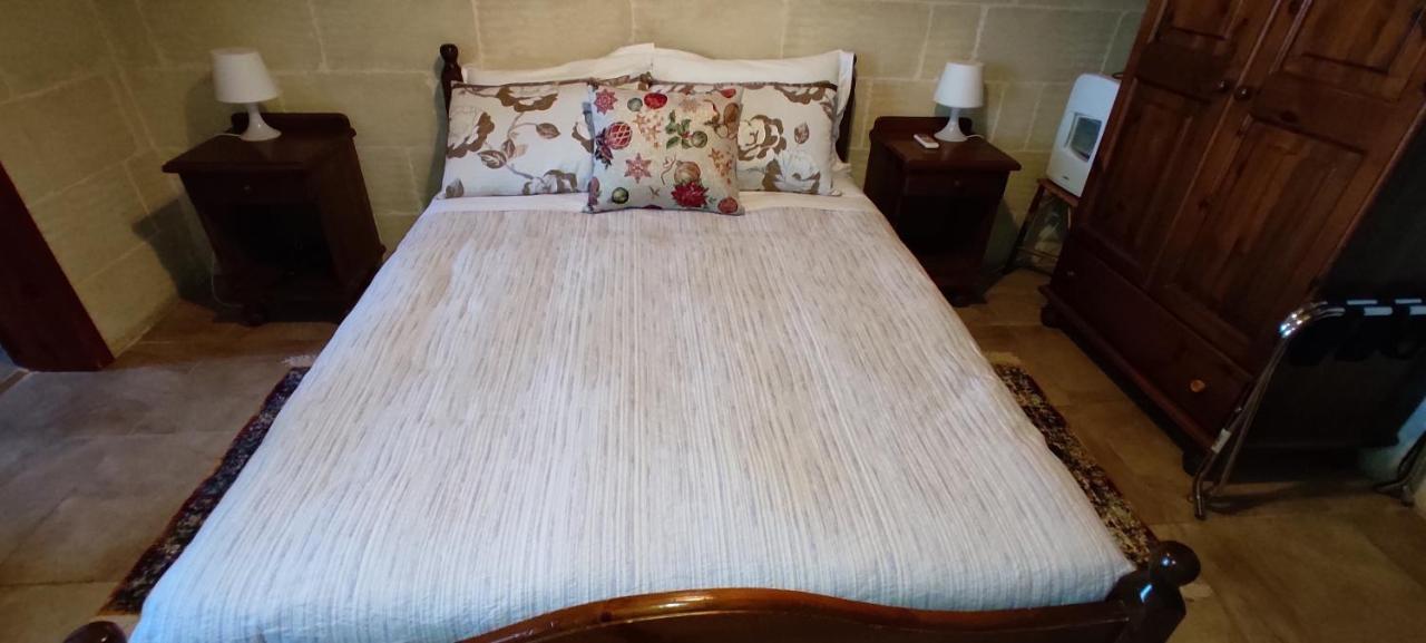 Gizimina B&B By Verosole Xaghra Ngoại thất bức ảnh
